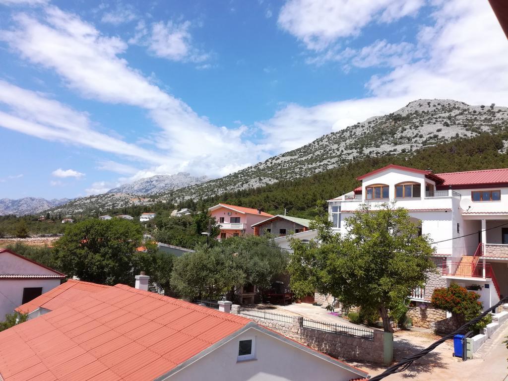 Apartments Andela Stari Grad Kültér fotó